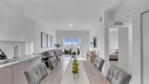 #308High-Speed -WiFi-Kitchen-Free Parking-Central