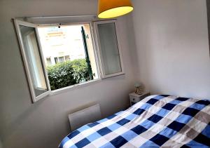 Appartement Rez- de- chaussée convivial proche mer avec terrasse