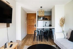 Your Adventure Begins in Las Condes 2BR2BA Apartment