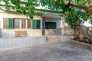 Kallisti Beach House - Happy Rentals