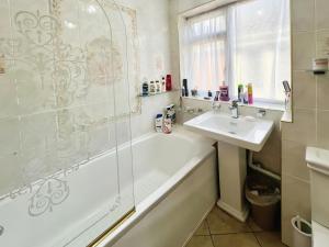 5 Bedroom House in Sutton Coldfield, Birmingham