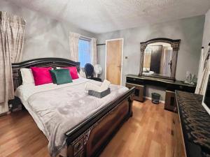 5 Bedroom House in Sutton Coldfield, Birmingham