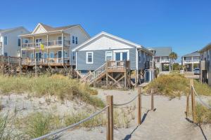 Brig-A-Dune by Oak Island Accommodations
