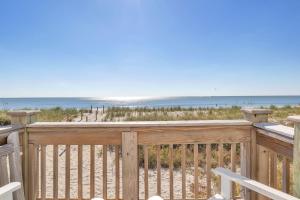Brig-A-Dune by Oak Island Accommodations
