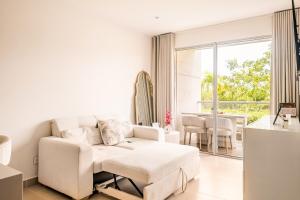 Relaxation and comfort in a tourist area