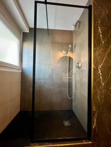 2 room apart 200m from Martinez