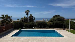 Spacieuse villa vue sur mer avec 3 chambres Binibeca