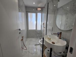 Elite Central Apartment