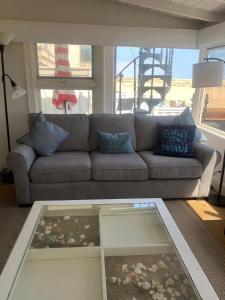 1002 East Oceanfront