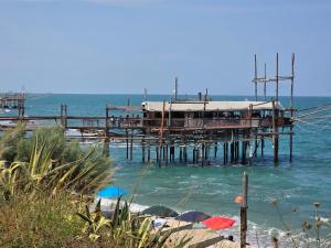 Pubble beach apartment