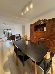 4 ambientes a 3 cuadras de la playa con parrilla y cochera - Totalmente renovado!!