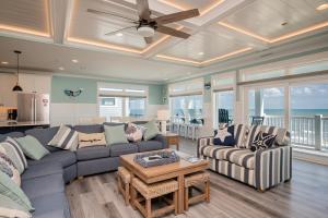 Carolina Dreamin by Oak Island Accommodations