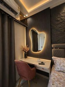 Skyline suites in Noida