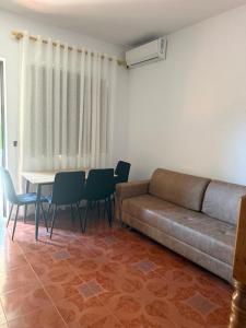LuEnRo Apartments