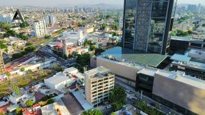Spacious Loft with View and Balcony in Midtown Providencia 702