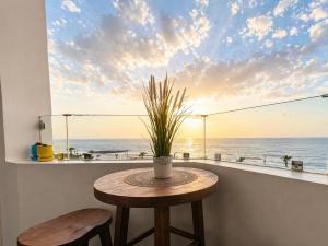 Ocean View Apartment Corniche Sunsets