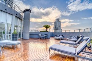 Executive Apartment in Corporate Axis Ideal for Business Stay