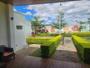 Casita Naranjita 16