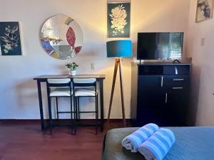 Le Colibri - 1 min Beach - Pool - Cozy & AC