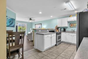 Pennys Place by Oak Island Accommodations