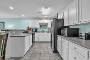 Pennys Place by Oak Island Accommodations
