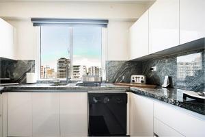 Soleil Grand Tower apartamento La Esperilla piscina