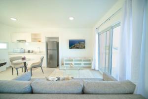 Work Relax Studio Pools Fast Wi-Fi in SOV