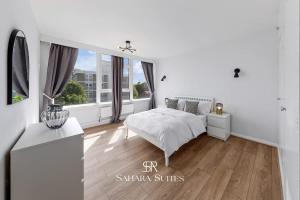 Putney 2BR Apt - Sleeps 4 - Family & Contractors - Parking