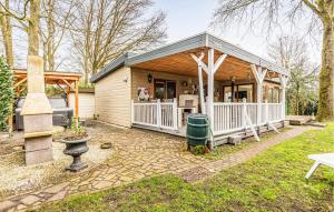 2 Bedroom Beautiful Home In Erm