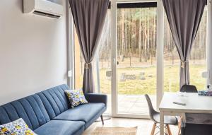 Gorgeous Home In Lubicz With Wifi