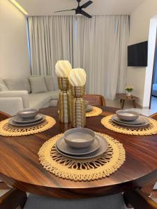 Paradise in a rainforest reserve B 503