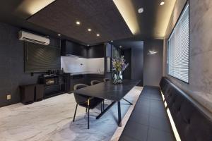 Villa Noir