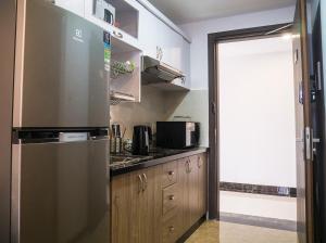 RIVER GATE RESIDENT 151-155 Bến Vân Đồn Q4