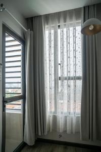RIVER GATE RESIDENT 151-155 Bến Vân Đồn Q4