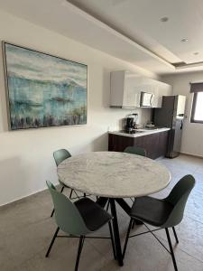 New Luxury Modern Condo by Zazil 20