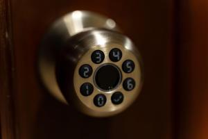 Modern and Elegant Apartment in Zona 10 Casa Veranda