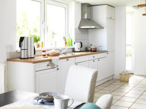 Spacious Villa in Loosdrecht with Terrace