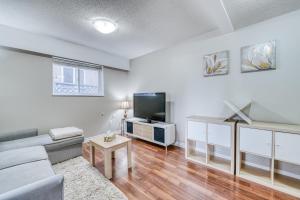 Cozy stay Near YVR 1Bed Sofa bed sleep4