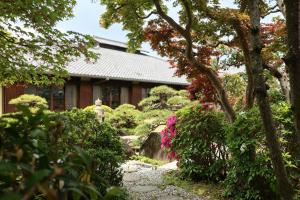 Kansai Airport Hotel Pine Villa