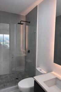 Apartamento moderno y nuevo en San Benito
