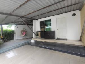PasonHouse 4bedrooms for 8 members