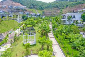 Ivory Villas Camp & Resort Hoà Bình By Worldtrip DMC