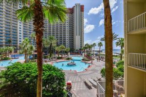 Shores of Panama 204 - 2nd Floor 2 Bdrm Sleeps 8. Same Floor Parking. Free Fun