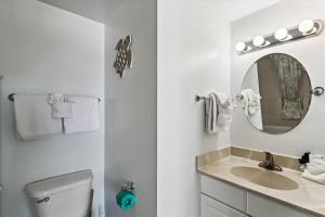 Shores of Panama 2327 - 1 BedroomBunks and Sleeper Sofa. Sunset View Free Fun