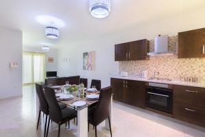 North Side Apartment 1