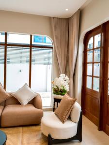 TRÍ Home & Motorbike Rentals