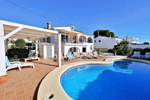 Volantis - villa with ocean view and private pool in Benissa