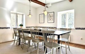 5 Bedroom Pet Friendly Home In Sjöbo