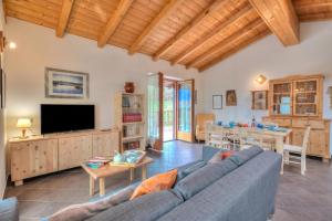 Casa Tra Borgo e Lago - Happy Rentals