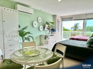 Amara Beautiful OceanFront Studio